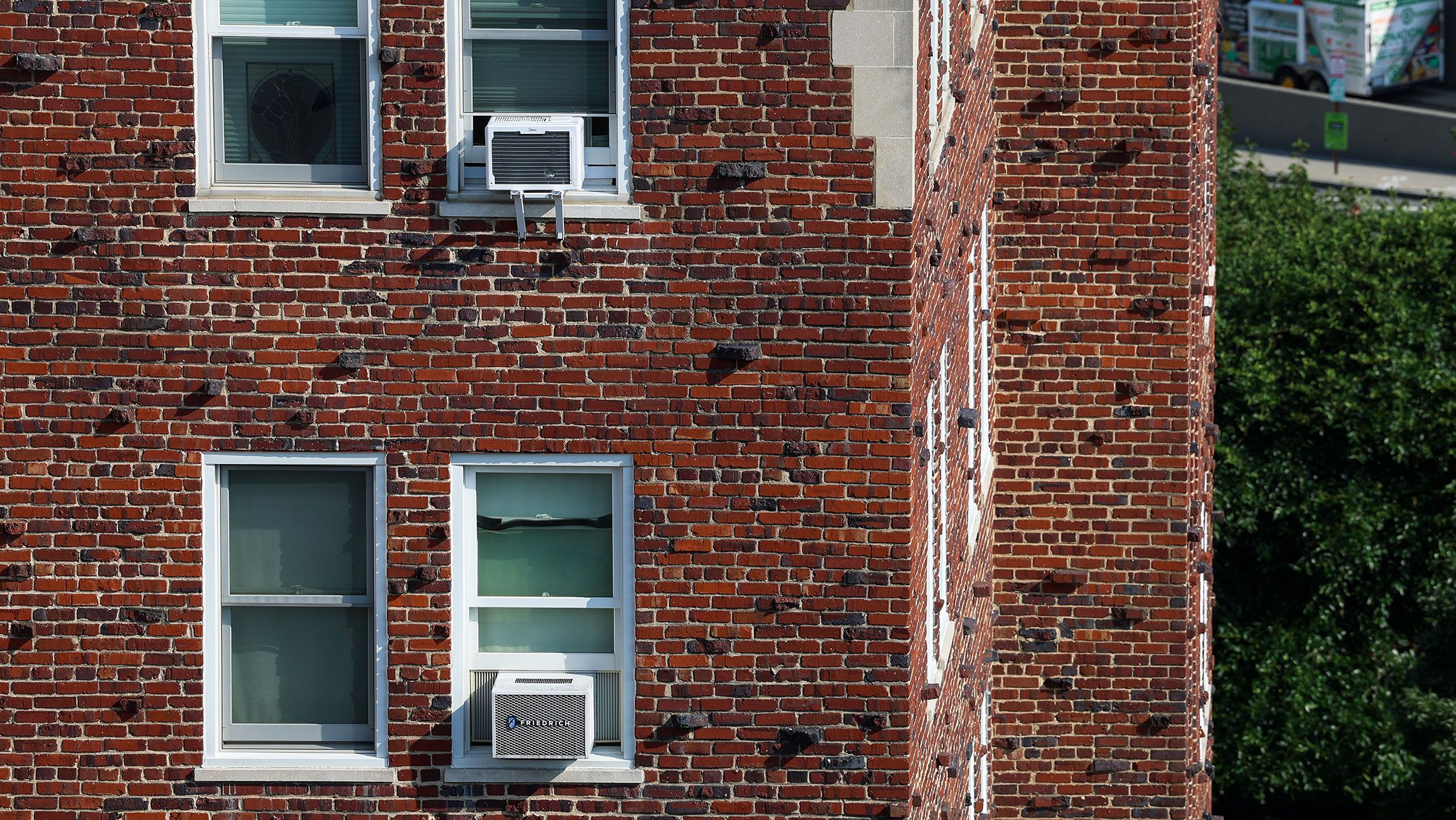Heat waves are getting longer and more brutal. Here’s why your AC can’t save you anymore | CNN