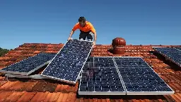 Generators pay to stay on as dominant rooftop solar 'cannibalises' electricity prices